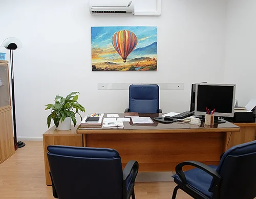 ufficio latina hub stanza 7